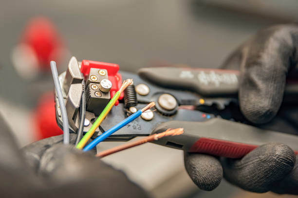 Best Electrical Outlet Repair  in Kill Devil Hills, NC